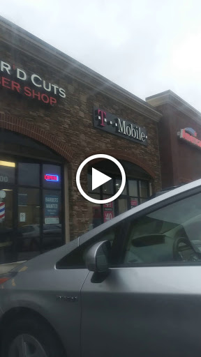 Cell Phone Store «T-Mobile», reviews and photos, 854 Cleveland Ave Suite 900, East Point, GA 30344, USA