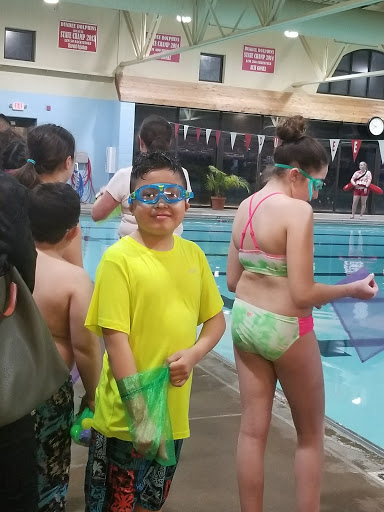 Recreation Center «Rakow Center», reviews and photos, 665 Barrington Ave, Carpentersville, IL 60110, USA