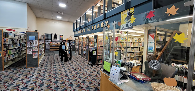 Southington Public Library 255 Main St, Southington, CT 06489