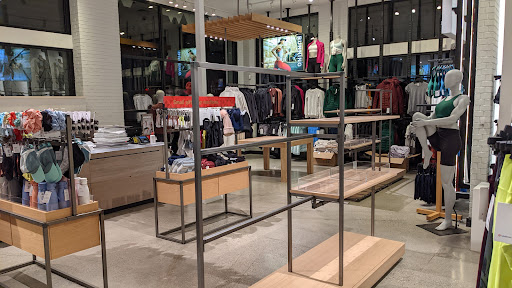 Sportswear Store «lululemon», reviews and photos, 8532 Melrose Ave, West Hollywood, CA 90069, USA