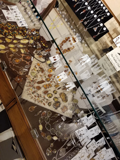 Jewelry Store «Silver Feather Jewelry & Gifts», reviews and photos, 5 St George St B, St Augustine, FL 32084, USA