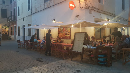 La Guitarra - Carrer de Nostra Senyora dels Dolors, 1, 07760 Ciutadella de Menorca, Illes Balears, Spain