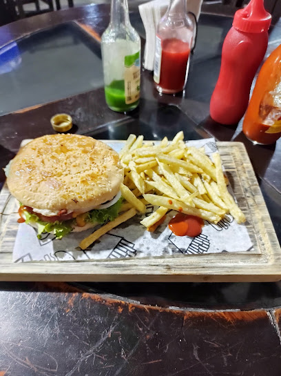 Burger time - Calle Cuarta Pte. 101, Centro, 71600 Centro, Oax., Mexico