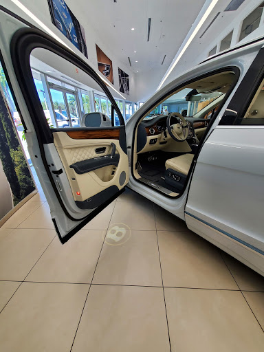 Car Dealer «Bentley Naples», reviews and photos, 900 Tamiami Trail N, Naples, FL 34102, USA