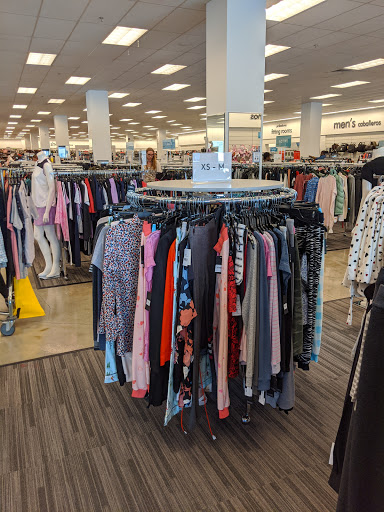 Department Store «Nordstrom Rack The Shops at Midtown Miami», reviews and photos, 3201 N Miami Ave, Miami, FL 33127, USA