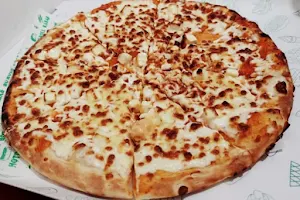 Desi Thath Pizza image