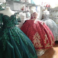 Kreaciones M Boutique - Photo 2 - Car repair in Bakersfield, CA, Bakersfield