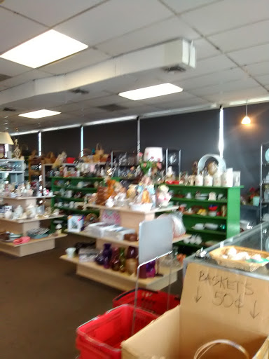 Thrift Store «Treasure Trunk Thrift Shop», reviews and photos, 5892 W 44th Ave, Wheat Ridge, CO 80212, USA