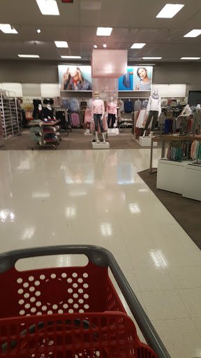 Department Store «Target», reviews and photos, 500 Nassau Park Blvd, Princeton, NJ 08540, USA