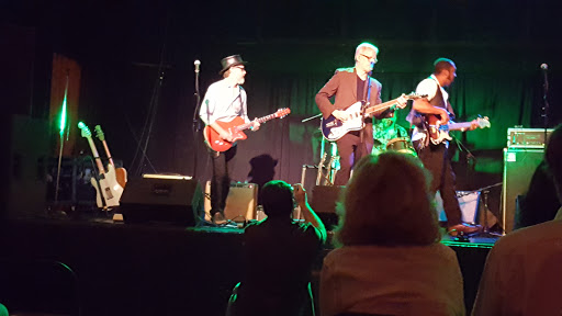 Performing Arts Theater «Avondale Towne Cinema», reviews and photos, 106 N Avondale Rd, Avondale Estates, GA 30002, USA