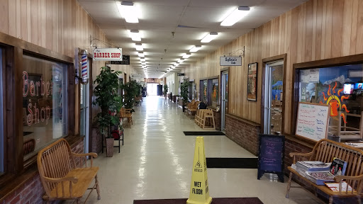 Shopping Mall «Mill Mall», reviews and photos, State St, Ellsworth, ME 04605, USA