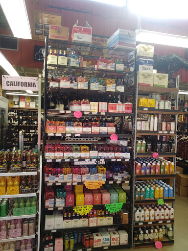 Liquor Store «Silverbrook Wine and Liquor», reviews and photos, 374 Boston Post Rd, Orange, CT 06477, USA