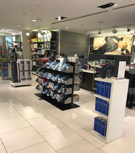 Gift Shop «Brookstone», reviews and photos, 30 Rockefeller Plaza, New York, NY 10112, USA