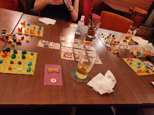 Photo n°30 de Loufoque - Restaurant et bar à jeux à Paris ()