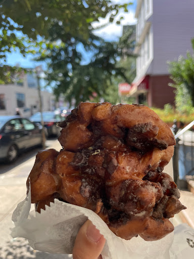 Donut Shop «Peter Pan Donut & Pastry Shop», reviews and photos, 727 Manhattan Ave, Brooklyn, NY 11222, USA