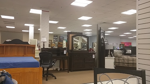 Furniture Store «Value City Furniture», reviews and photos, 960 S Barrington Rd, Streamwood, IL 60107, USA