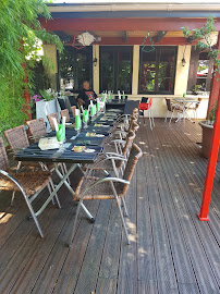 Atmosphère du Restaurant vietnamien Le Pékin Grill à Saint-Egrève - n°14