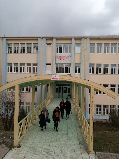 Cumhuriyet Üniversitesi Edebiyat Fakültesi A Binası