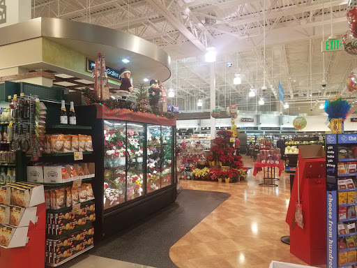 Grocery Store «Harris Teeter», reviews and photos, 3779 Boston St, Baltimore, MD 21224, USA