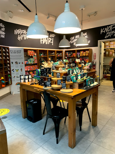 Cosmetics Store «Lush», reviews and photos, 4200 Conroy Rd, Orlando, FL 32839, USA