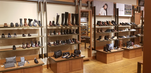 Shopping Mall «Freehold Raceway Mall», reviews and photos, 3710 U.S. 9, Freehold, NJ 07728, USA