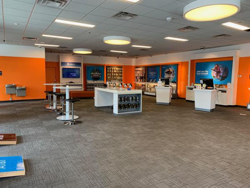 Cell Phone Store «AT&T», reviews and photos, 709 Lewis And Clark Parkway, Clarksville, IN 47129, USA