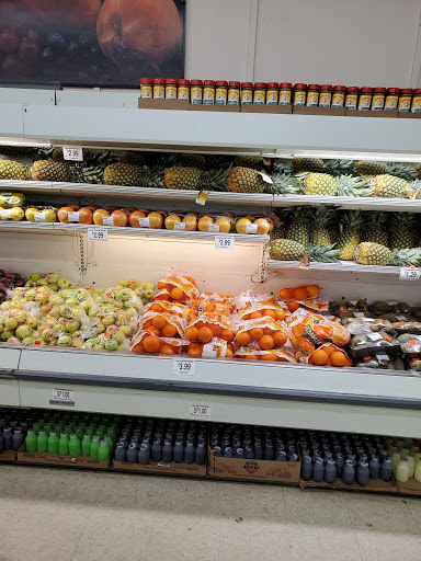 Grocery Store «Miles Supermarket», reviews and photos, 4127 E 131st St, Cleveland, OH 44105, USA