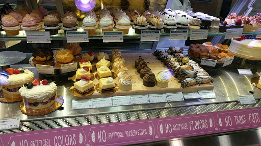 Grocery Store «Whole Foods Market», reviews and photos, 750 N Martingale Rd, Schaumburg, IL 60173, USA