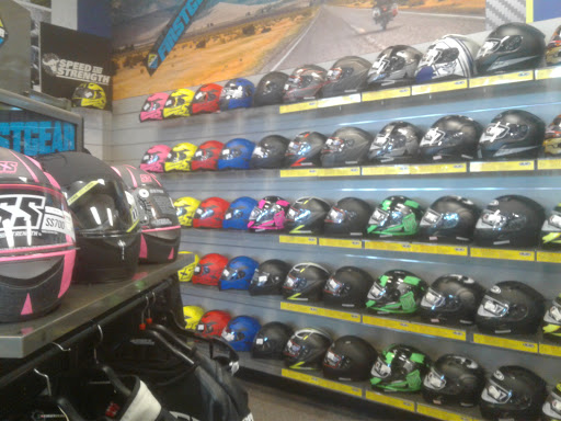 Motorcycle Dealer «Freedom Powersports Canton», reviews and photos, 645 Riverstone Pkwy, Canton, GA 30114, USA