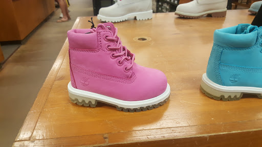 Shoe Store «Timberland Factory Store», reviews and photos, 67 Liberty Village, Flemington, NJ 08822, USA