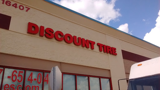 Tire Shop «Discount Tire Store - Clermont, FL», reviews and photos, 16407 FL-50, Clermont, FL 34711, USA