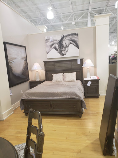 Furniture Store «American Signature Furniture», reviews and photos, 5455 University Pkwy, University Park, FL 34201, USA