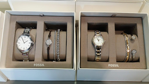 Watch Store «Fossil Outlet Store», reviews and photos, 15567 FL-535, Orlando, FL 32821, USA