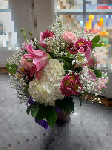 Florist «Wood Bros Flrsts Inc», reviews and photos, 651 Bridge St, Lowell, MA 01850, USA