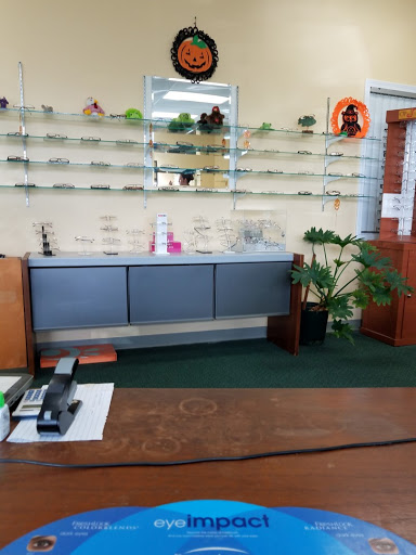 Optician «Lake Street Optical», reviews and photos, 1036 N Lake St, Aurora, IL 60506, USA