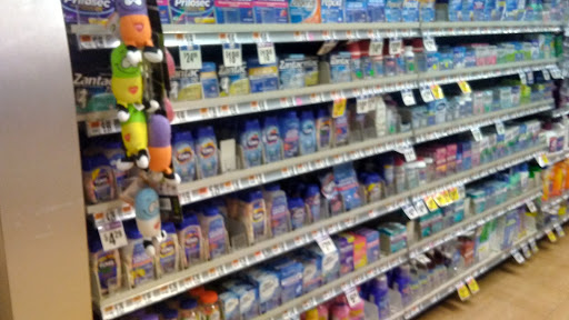 Grocery Store «Super Stop & Shop», reviews and photos, 228 King St, Northampton, MA 01060, USA