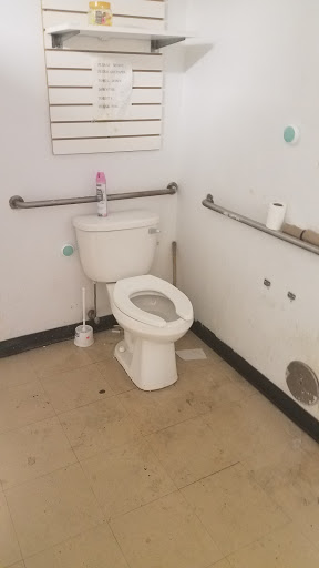 Dollar Store «Dollar Tree», reviews and photos, 1031 E Oakton St, Des Plaines, IL 60018, USA