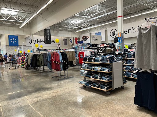 Discount Store «Walmart», reviews and photos, 8745 Branch Ave, Clinton, MD 20735, USA