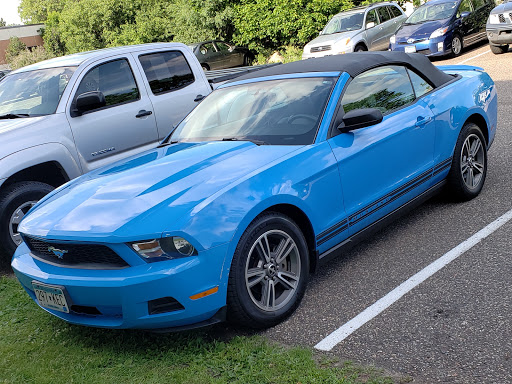 Used Car Dealer «Original Owner Autos», reviews and photos, 9811 Hamilton Rd, Eden Prairie, MN 55344, USA