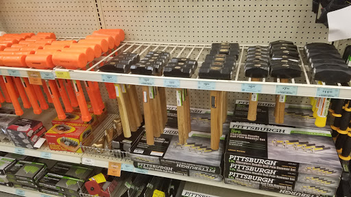 Hardware Store «Harbor Freight Tools», reviews and photos, 2418 Commercial Way, Spring Hill, FL 34606, USA