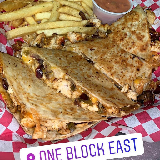 Live Music Venue «One Block East», reviews and photos, 642 Tombigbee St, Jackson, MS 39201, USA