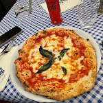 Photo n°7 de l'avis de Tuna. fait le 07/02/2024 à 21:35 sur le  Pizzeria Brandi à Naples