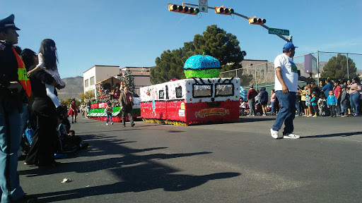 Grocery Store «Big 8 Food Stores», reviews and photos, 3518 Montana Ave, El Paso, TX 79903, USA