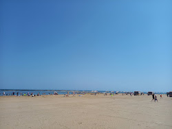Photo de Kassiopeya Beach protégé par des falaises