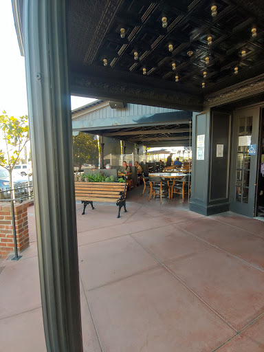 Shopping Mall «Laguna Hills Mall», reviews and photos, 24155 Laguna Hills Mall, Laguna Hills, CA 92653, USA