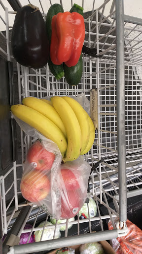 Grocery Store «Rays Food Place», reviews and photos, 875 Redwood Dr, Garberville, CA 95542, USA