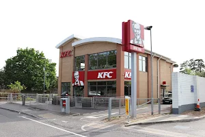 KFC Bracknell - Bagshot Road image