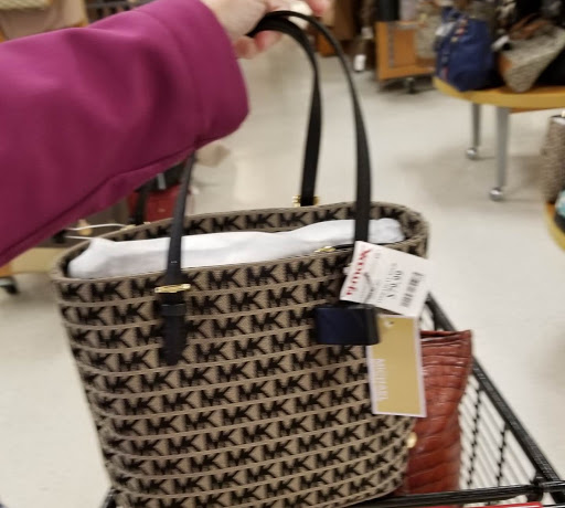 Department Store «T.J. Maxx», reviews and photos, 821 S James Campbell Blvd, Columbia, TN 38402, USA