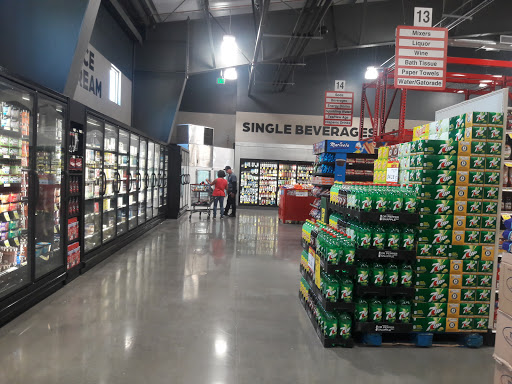 Grocery Store «Sav-Mor Foods», reviews and photos, 570 Solano St, Corning, CA 96021, USA