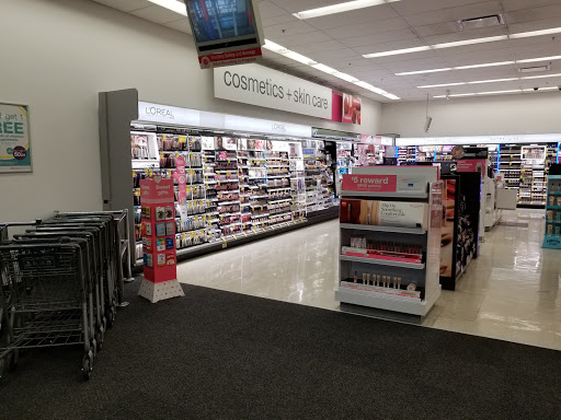 Drug Store «Walgreens», reviews and photos, 15 Grant Square, Hinsdale, IL 60521, USA